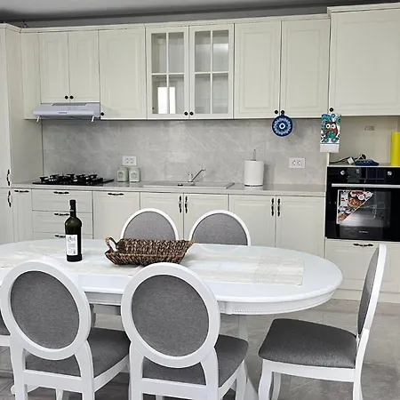 Apartament 3 Nou Lux * Tomis Nord
